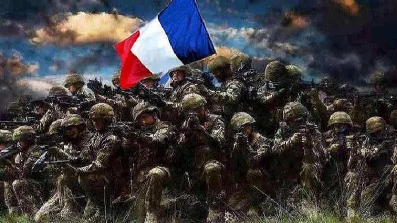 Les Français soutiennent leurs généraux : de quoi rendre fou Macron !